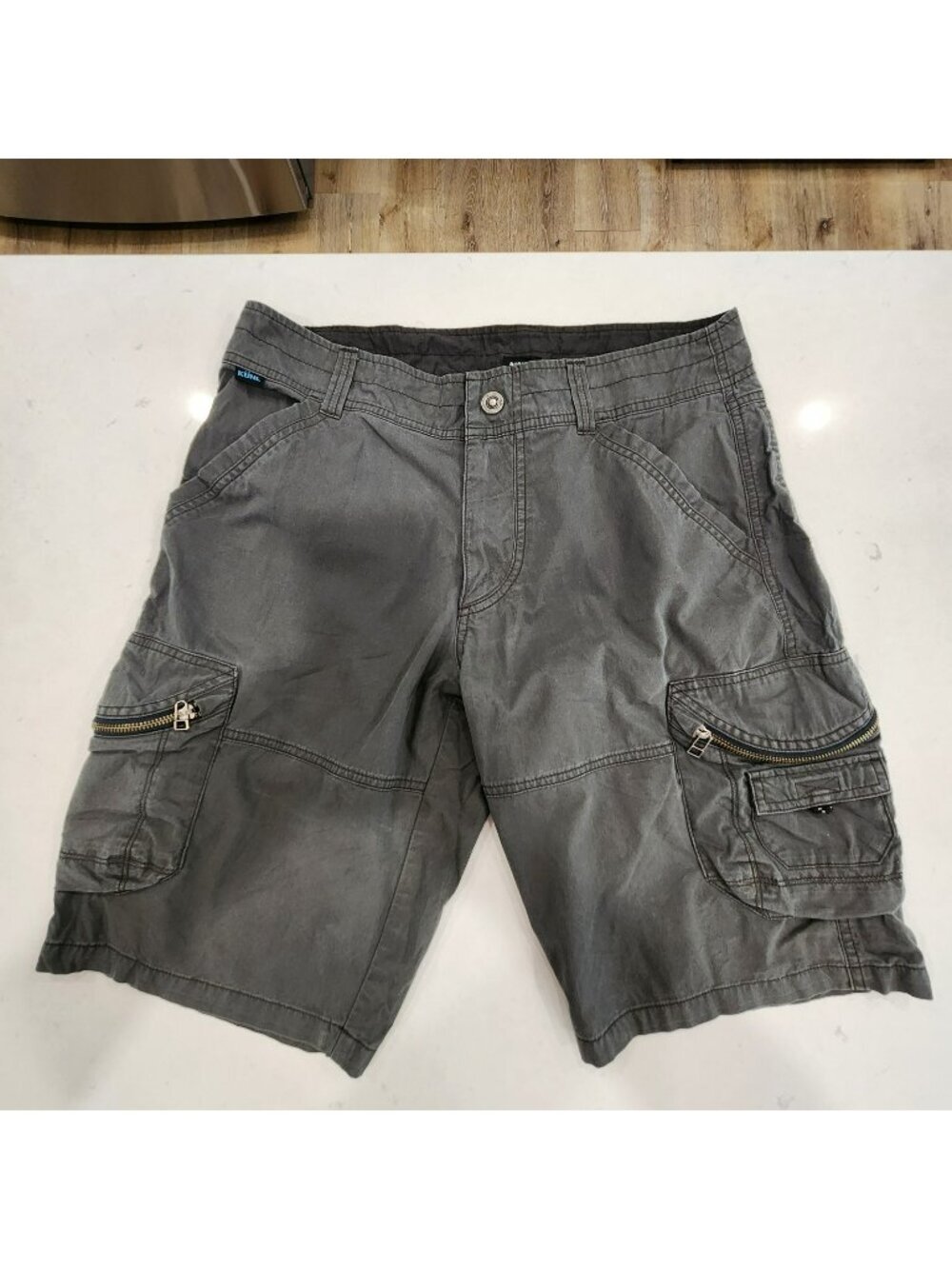 KUHL Ambush Cargo Shorts Mens 32 12” Inseam Vintage Patina Dye Hiking Outdoor